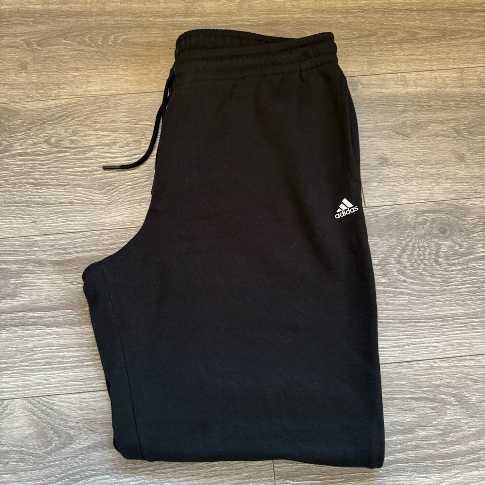 ADIDAS Black Woman’s Cotton Joggers Size L Excellent Condition